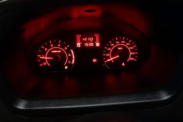 Used Wuling Rongguang S 2023 1.5L Basic Enclosed-Window Vehicle 2 Seats Instrument Cluster