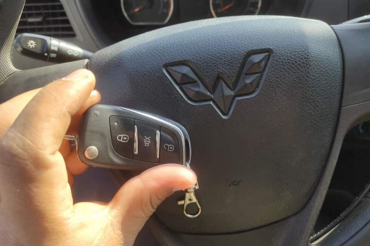 Used Wuling Rongguang S 2023 1.5L Base Version 5/7 Seats Interior 1