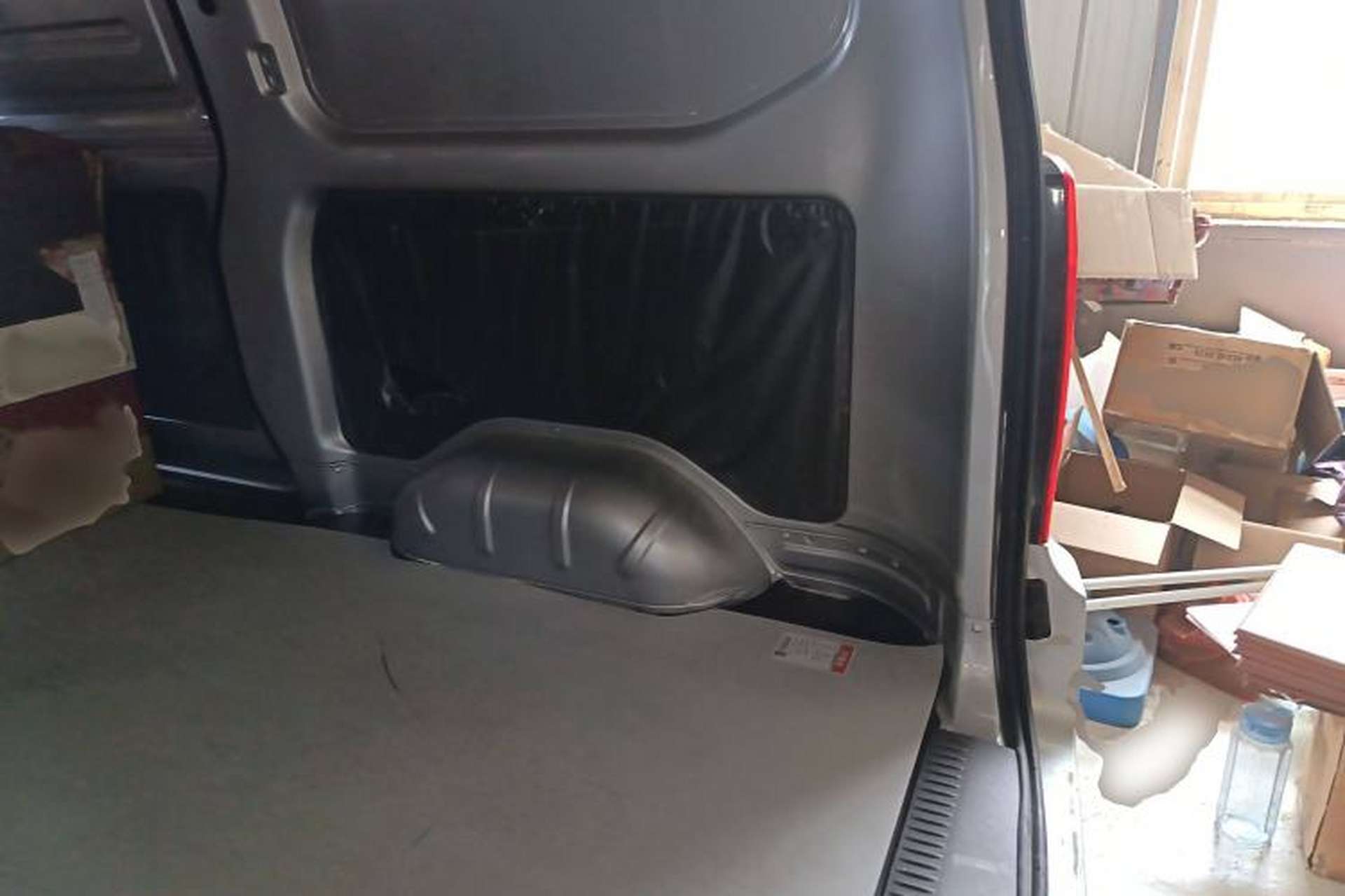 Used Wuling Rongguang S 2023 1.5L Basic Enclosed-Window Vehicle 2 Seats Interior 4