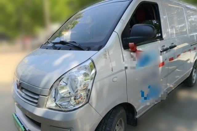 Used Wuling Rongguang S 2023 1.5L Basic Enclosed-Window Vehicle 2 Seats
