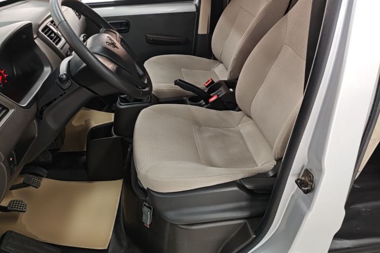 Used Wuling Rongguang S 2023 1.5L Basic Enclosed-Window Vehicle 2 Seats Left Front Seat