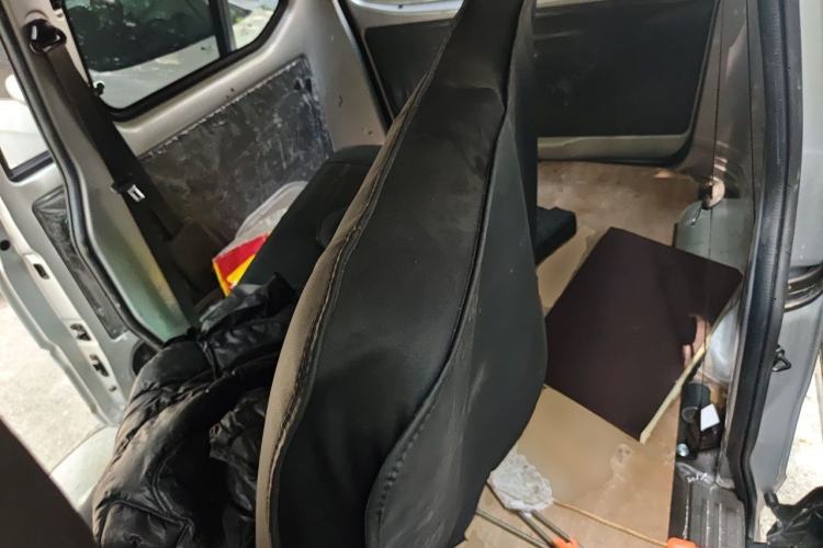 Used Wuling Rongguang S 2023 1.5L Base Version 5/7 Seats Left Rear Seat