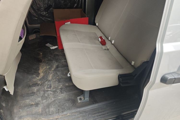 Used Wuling Rongguang S 2023 1.5L Base Version 5/7 Seats Left Rear Seat