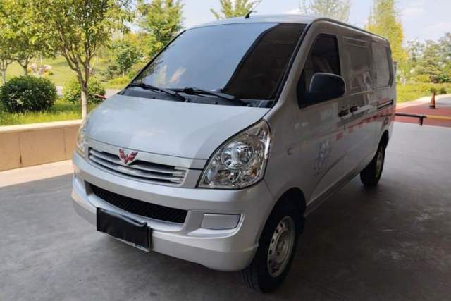 Used Wuling Rongguang S 2023 1.5L Basic Enclosed-Window Vehicle 2 Seats