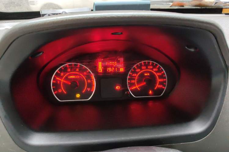 Used Wuling Rongguang S 2023 1.5L Base Version 5/7 Seats Odometer Close Up