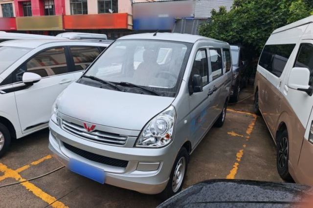 Used Wuling Rongguang S 2023 1.5L Base Version 5/7 Seats
