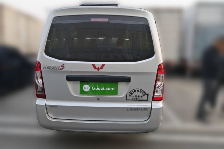 Used Wuling Rongguang S 2023 1.5L Base Version 5/7 Seats Rear