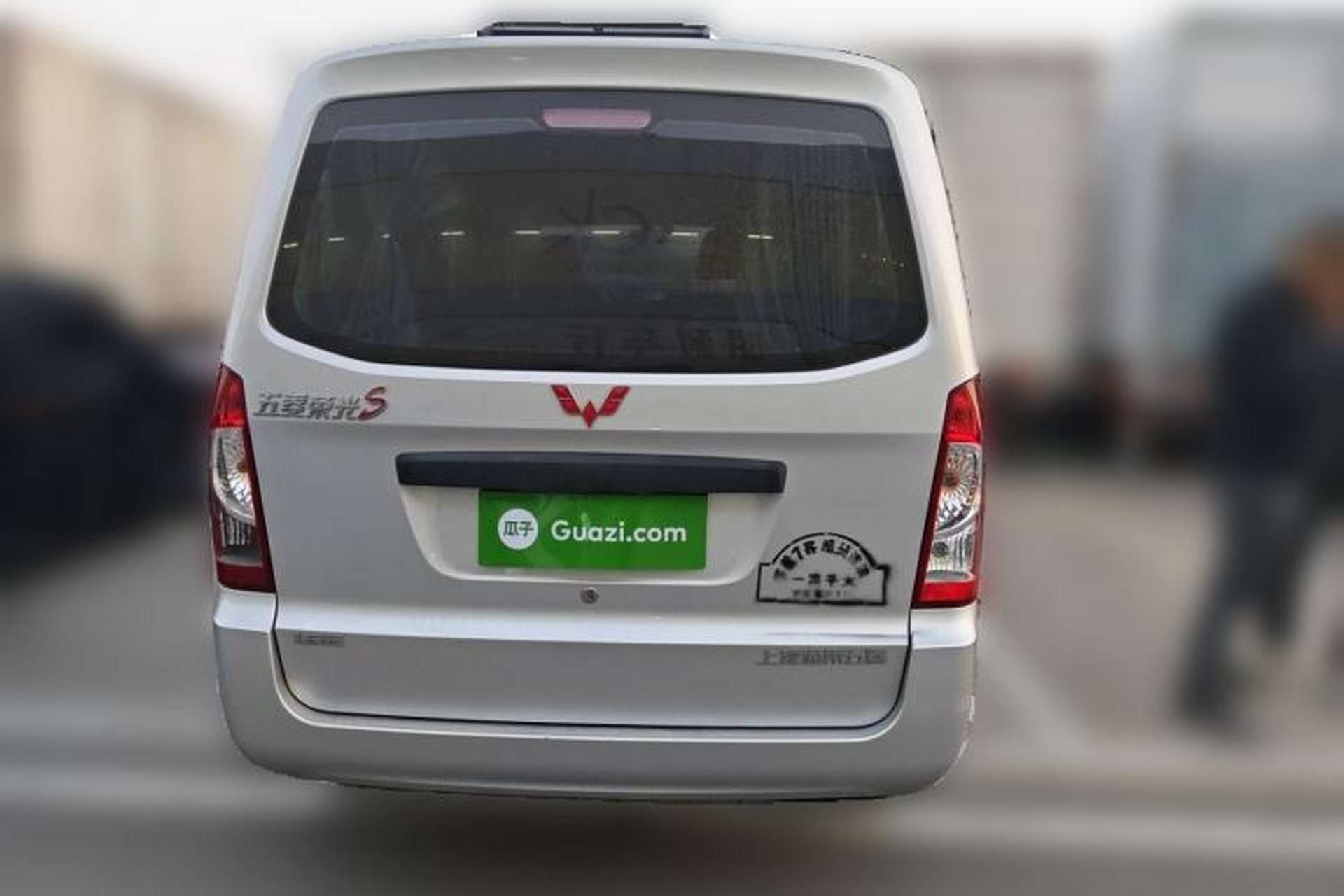 Used Wuling Rongguang S 2023 1.5L Base Version 5/7 Seats Rear
