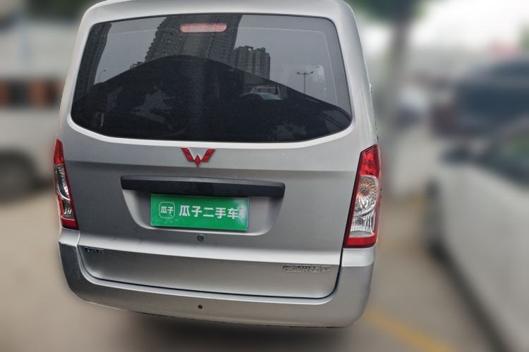 Used Wuling Rongguang S 2023 1.5L Base Version 5/7 Seats Rear