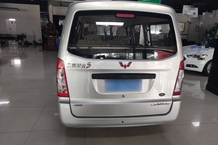 Used Wuling Rongguang S 2023 1.5L Base Version 5/7 Seats Rear