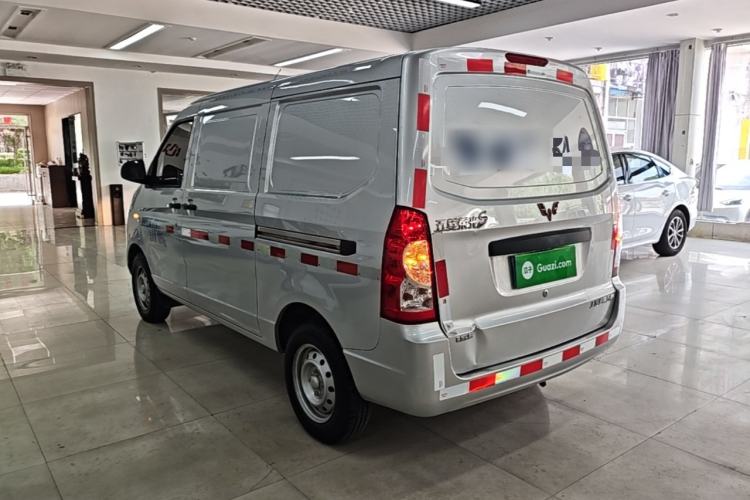 Used Wuling Rongguang S 2023 1.5L Basic Enclosed-Window Vehicle 2 Seats Rear Left 45 Deg
