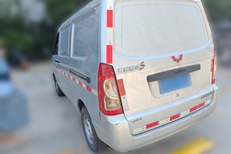 Used Wuling Rongguang S 2023 1.5L Basic Enclosed-Window Vehicle 2 Seats Rear Left 45 Deg