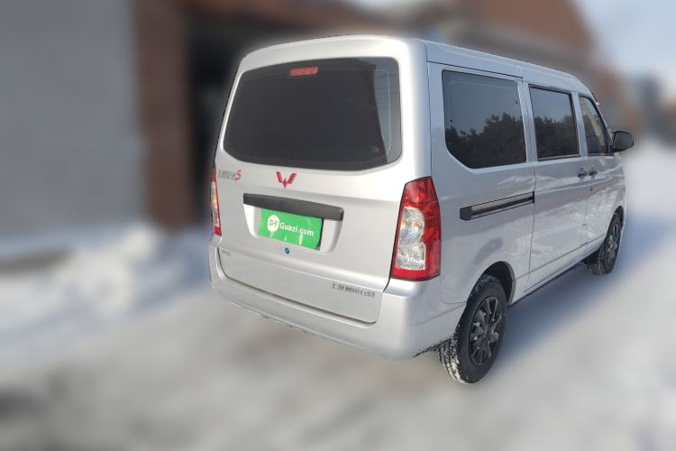 Used Wuling Rongguang S 2023 1.5L Base Version 5/7 Seats Rear Right 45 Deg