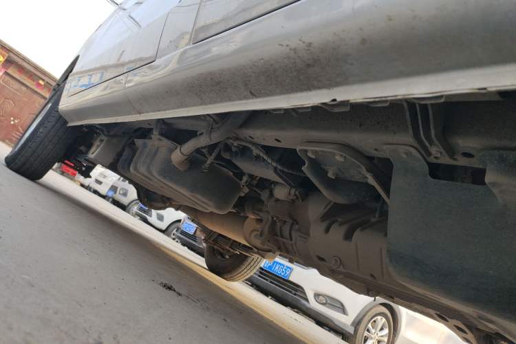 Used Wuling Rongguang S 2023 1.5L Basic Enclosed-Window Vehicle 2 Seats Right Side Sill