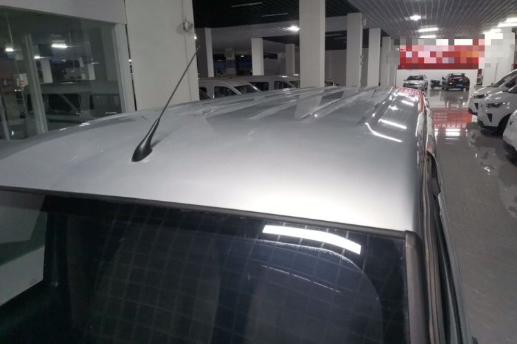 Used Wuling Rongguang S 2023 1.5L Basic Enclosed-Window Vehicle 2 Seats Roof