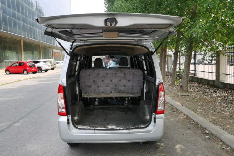 Used Wuling Rongguang S 2023 1.5L Base Version 5/7 Seats Trunk