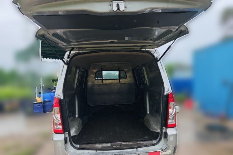 Used Wuling Rongguang S 2023 1.5L Basic Enclosed-Window Vehicle 2 Seats Trunk