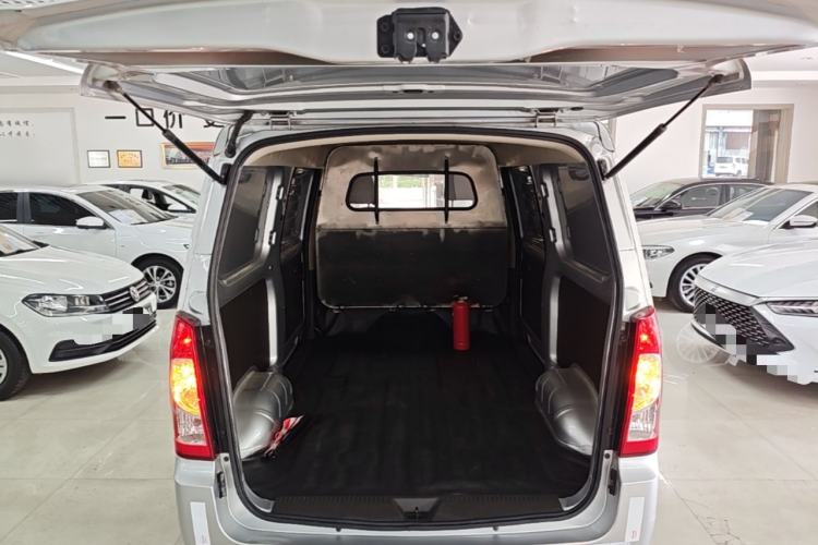 Used Wuling Rongguang S 2023 1.5L Basic Enclosed-Window Vehicle 2 Seats Trunk