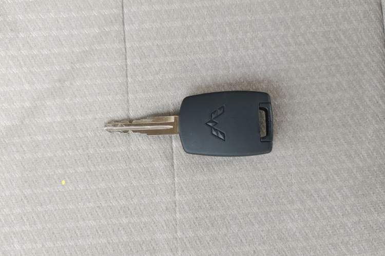 Used Wuling Rongguang S 2023 1.5L Basic Enclosed-Window Vehicle 2 Seats Vehicle Key
