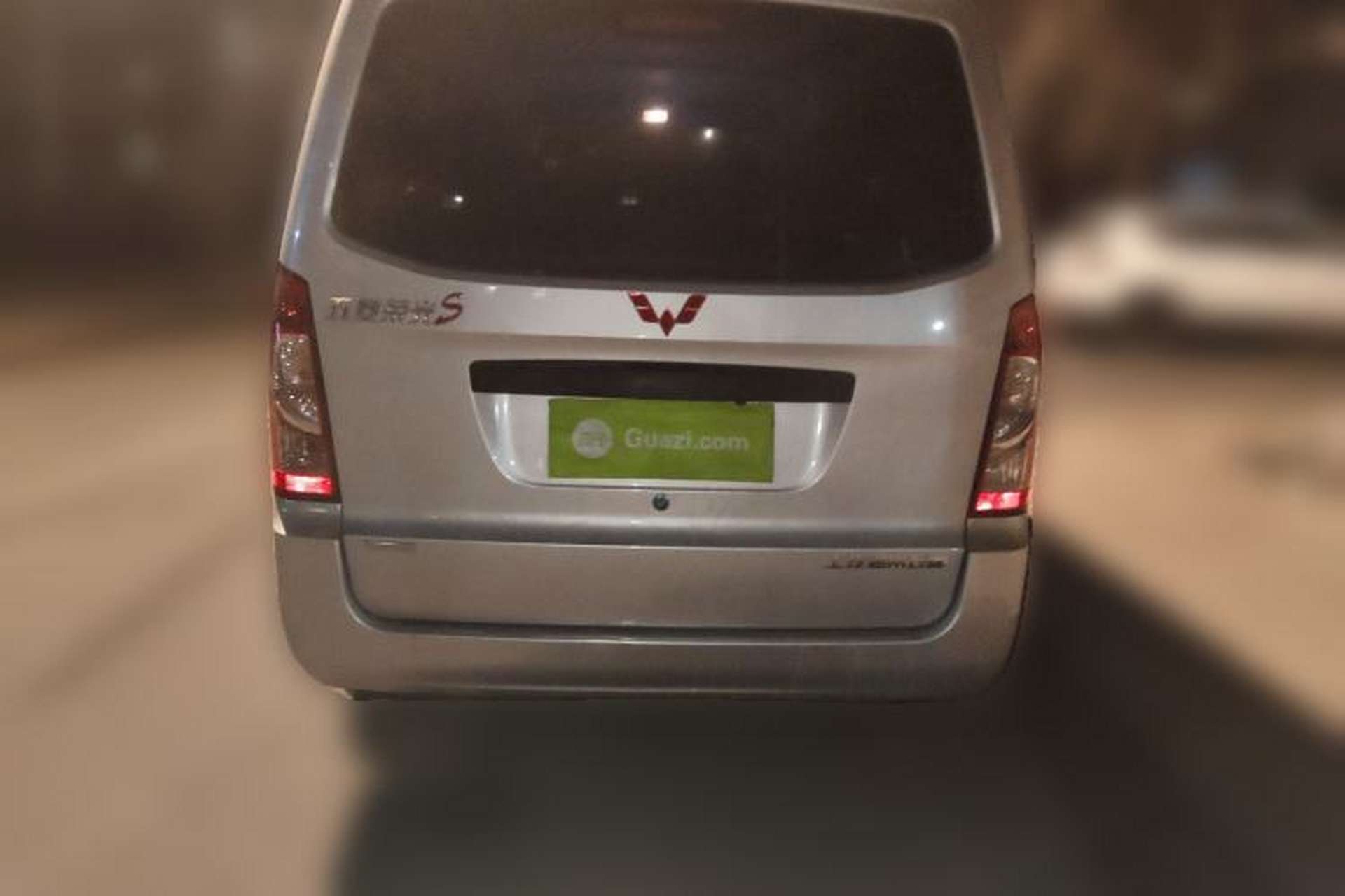 Used Wuling Rongguang S 2023 1.5L Base Version 5/7 Seats Rear