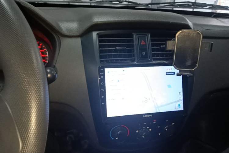 Used Wuling Rongguang S 2023 1.5L Base Version 5/7 Seats Audio And AC Panel