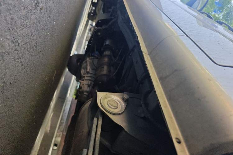 Used Wuling Rongguang S 2023 1.5L Base Version 5/7 Seats Chassis Rear Left