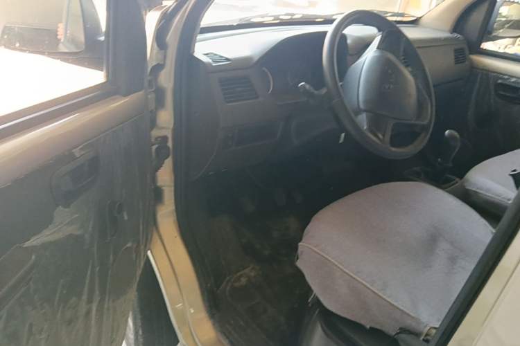 Used Wuling Rongguang S 2023 1.5L Base Version 5/7 Seats Driver Seat