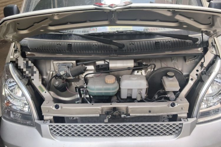 Used Wuling Rongguang S 2023 1.5L Basic Enclosed-Window Vehicle 2 Seats Engine Bay