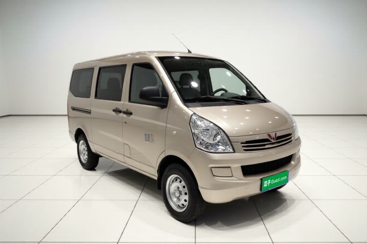 Used Wuling Rongguang S 2023 1.5L Base Version 5/7 Seats Exterior 1