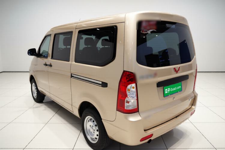 Used Wuling Rongguang S 2023 1.5L Base Version 5/7 Seats Exterior 2
