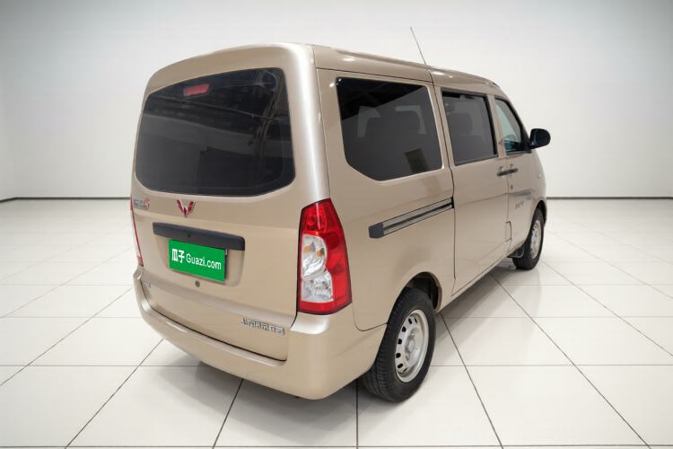 Used Wuling Rongguang S 2023 1.5L Base Version 5/7 Seats Exterior 5