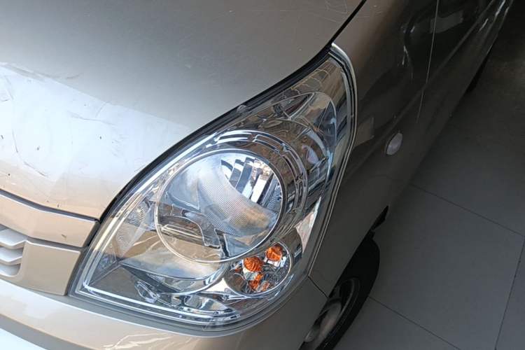 Used Wuling Rongguang S 2023 1.5L Base Version 5/7 Seats Left Front Headlight