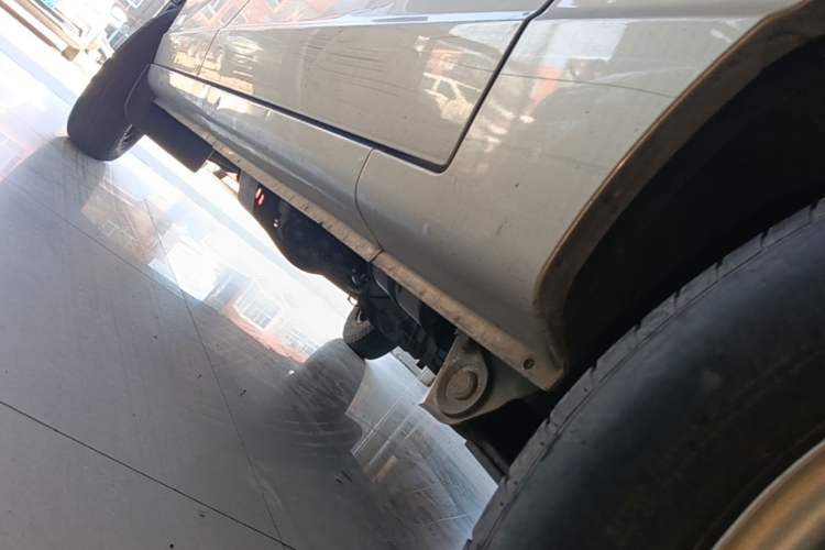 Used Wuling Rongguang S 2023 1.5L Base Version 5/7 Seats Left Side Sill