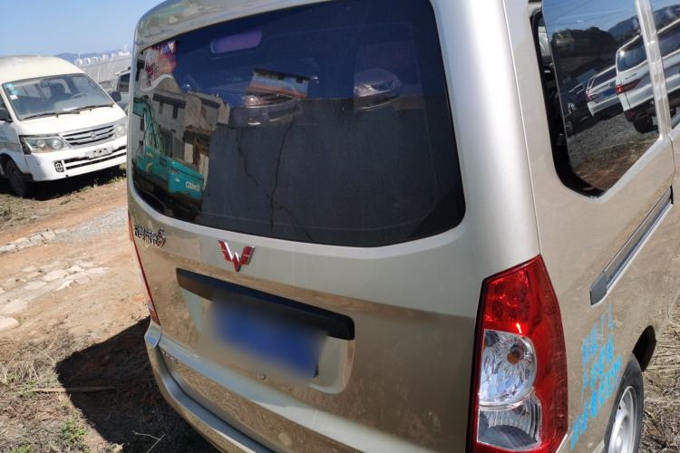 Used Wuling Rongguang S 2023 1.5L Base Version 5/7 Seats Rear
