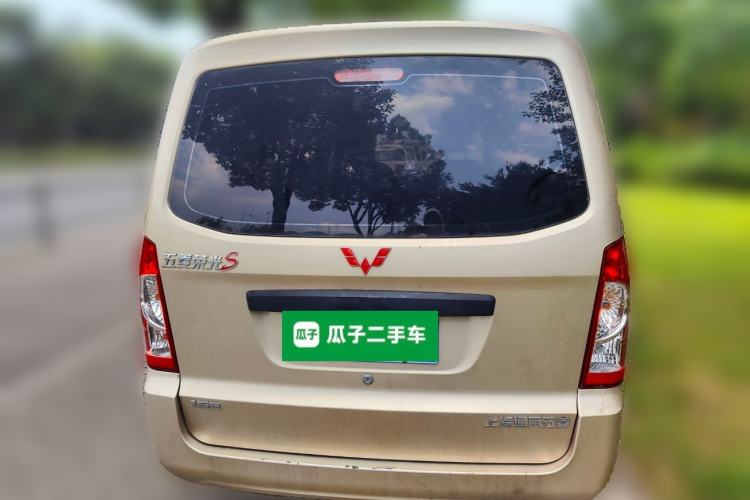 Used Wuling Rongguang S 2023 1.5L Base Version 5/7 Seats Rear