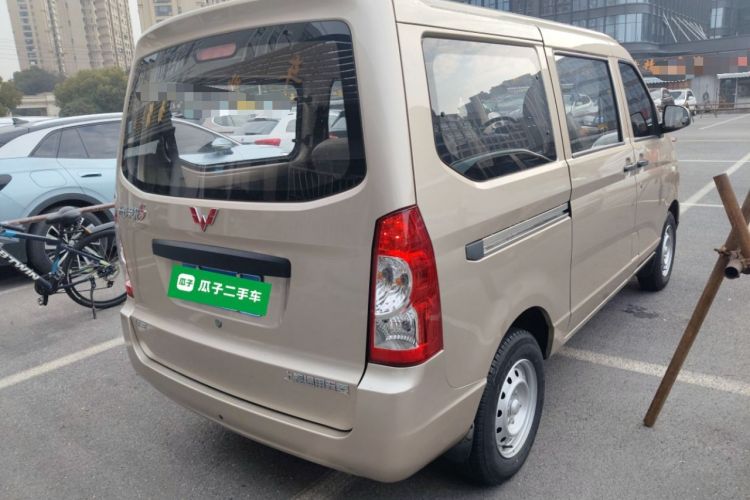 Used Wuling Rongguang S 2023 1.5L Base Version 5/7 Seats Rear Right 45 Deg