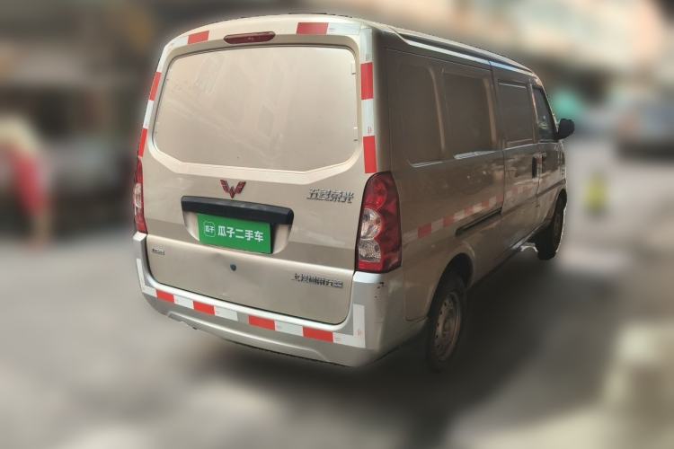 Used Wuling Rongguang S 2023 1.5L Basic Enclosed-Window Vehicle 2 Seats Rear Right 45 Deg