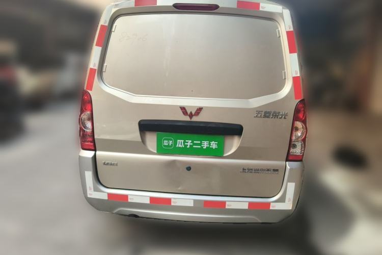Used Wuling Rongguang S 2023 1.5L Basic Enclosed-Window Vehicle 2 Seats Rear