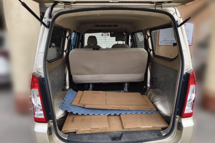 Used Wuling Rongguang S 2023 1.5L Base Version 5/7 Seats Trunk