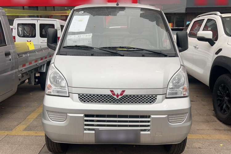 Used Wuling Rongguang Small Truck 2023 1.5L Standard Single-Row Extended LAR Exterior 2