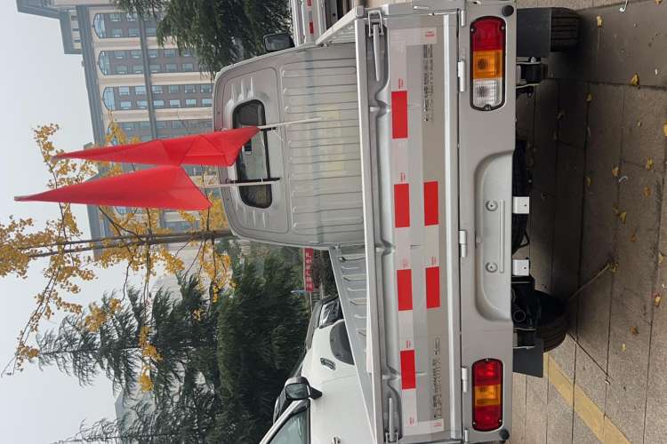 Used Wuling Rongguang Small Truck 2023 1.5L Standard Single-Row Extended LAR Exterior 4