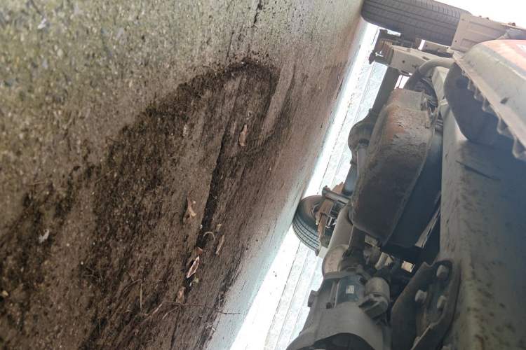 Used Wuling Rongguang Small Truck 2012 1.2L Single-Row Basic Version LAQ Chassis Front Right