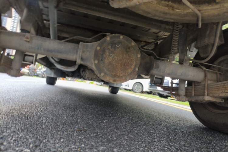Used Wuling Rongguang Small Truck 2012 1.5L Double-Cab Basic Version L3C Chassis Rear