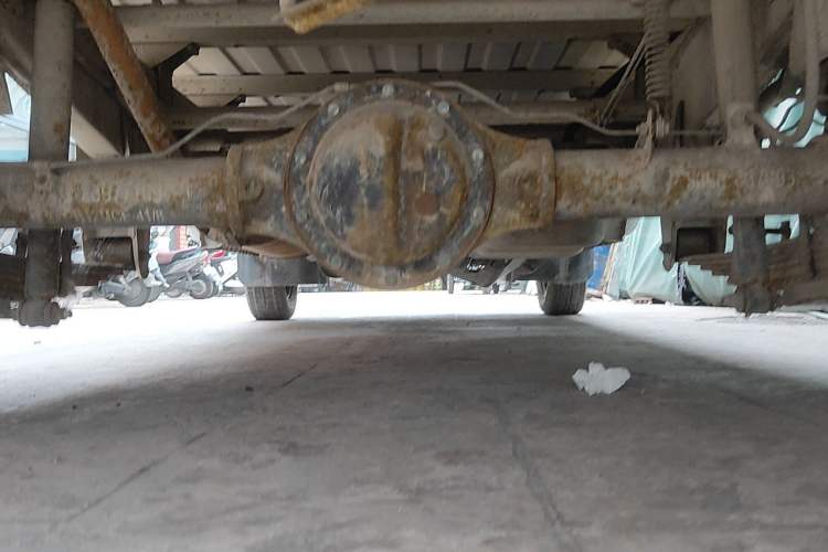 Used Wuling Rongguang Small Truck 2012 1.5L Single-Row Basic Version L3C Chassis Rear