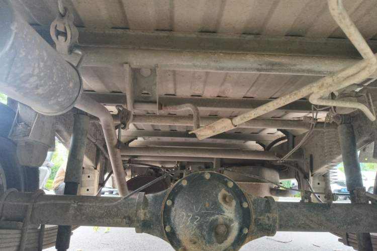 Used Wuling Rongguang Small Truck 2012 1.2L Single-Row Basic Version LAQ Chassis Rear