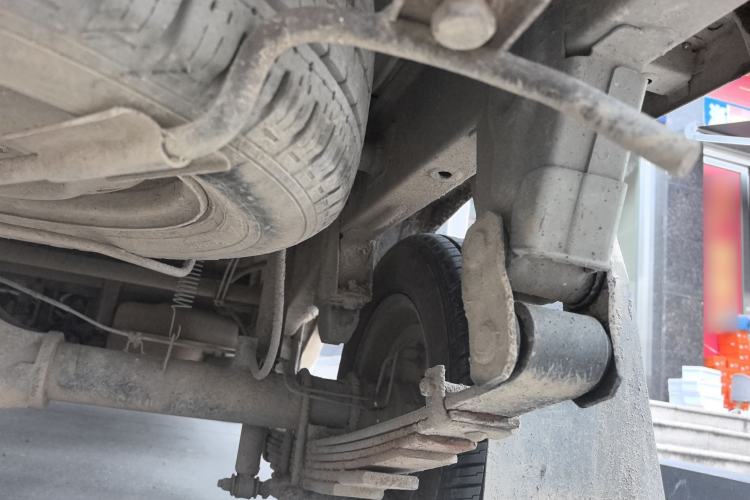 Used Wuling Rongguang Small Truck 2012 1.2L Double-Cab Basic Version LAQ Chassis Rear Right