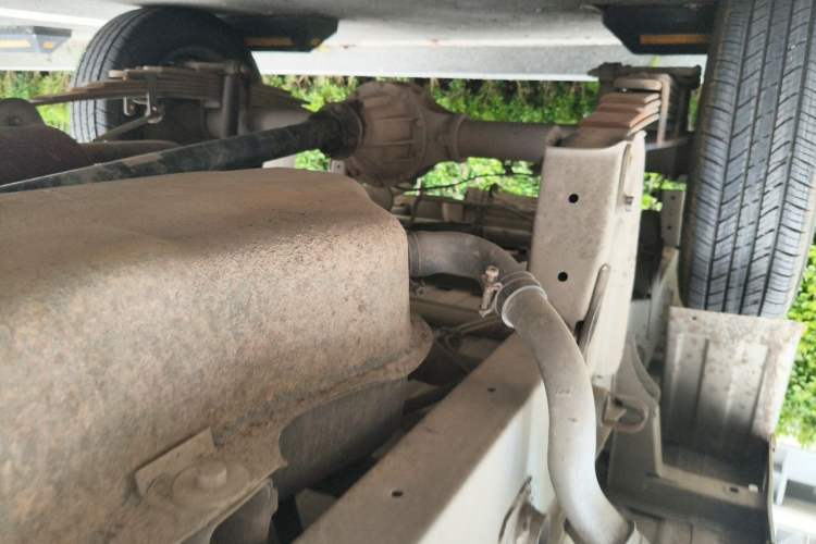 Used Wuling Rongguang Small Truck 2012 1.2L Single-Row Basic Version LAQ Chassis Rear Right