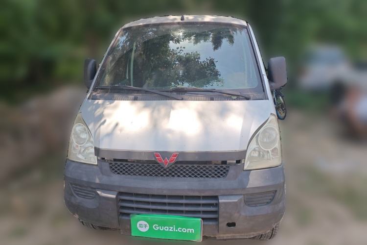 Used Wuling Rongguang Small Truck 2012 1.5L Double-Cab Basic Version L3C Front