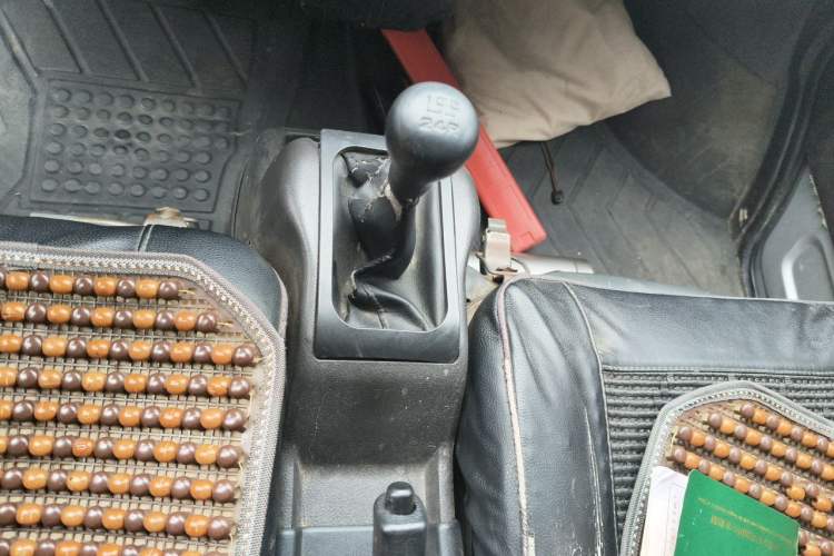 Used Wuling Rongguang Small Truck 2012 1.2L Single-Row Basic Version LAQ Gear Lever
