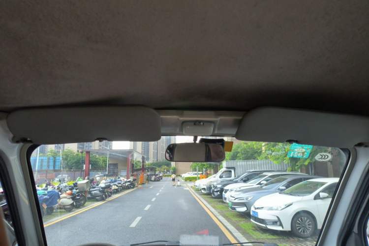Used Wuling Rongguang Small Truck 2012 1.5L Double-Cab Basic Version L3C Headliner